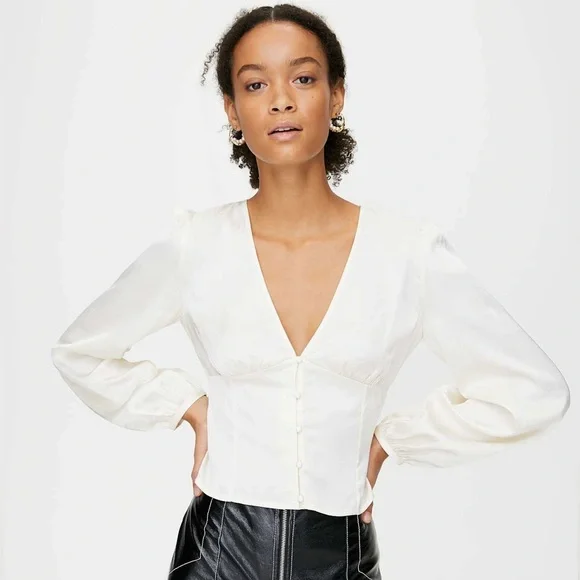 Aritzia Sunday Best Tatiana Blouse. Elegant Orange Satin V-Neck Blouse - Picture 3 of 15